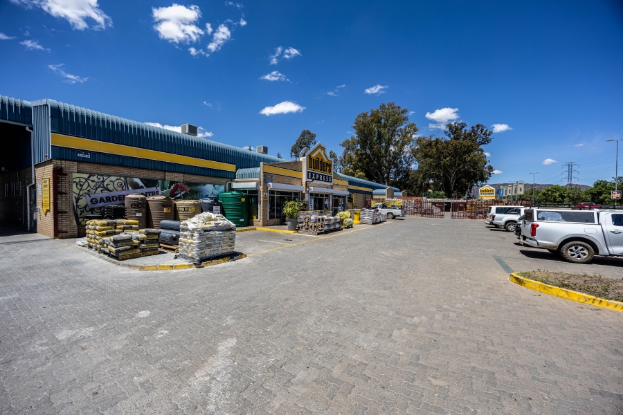 To Let commercial Property for Rent in Komani Park Eastern Cape